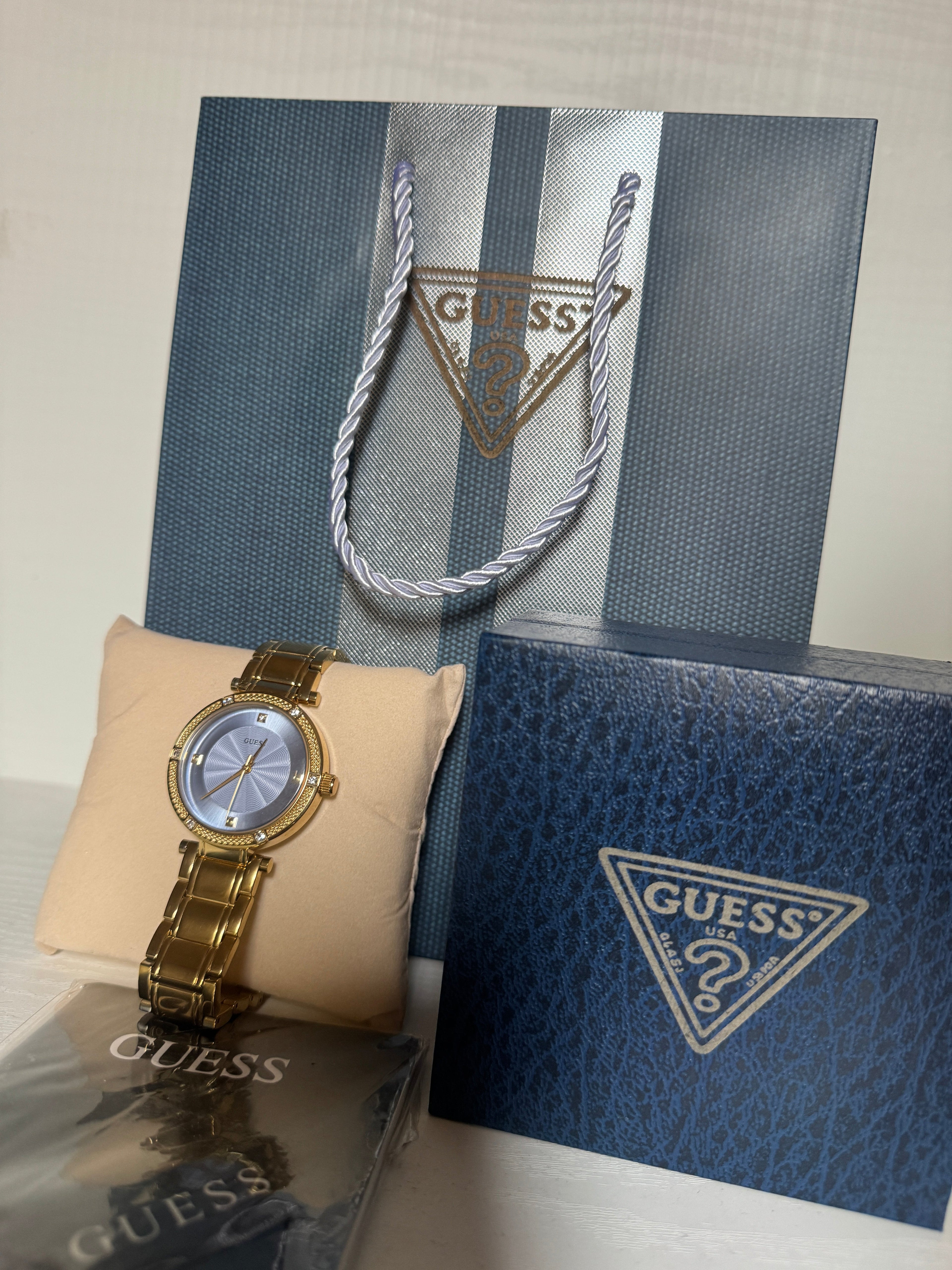 Guess Watch For Women W0695L2